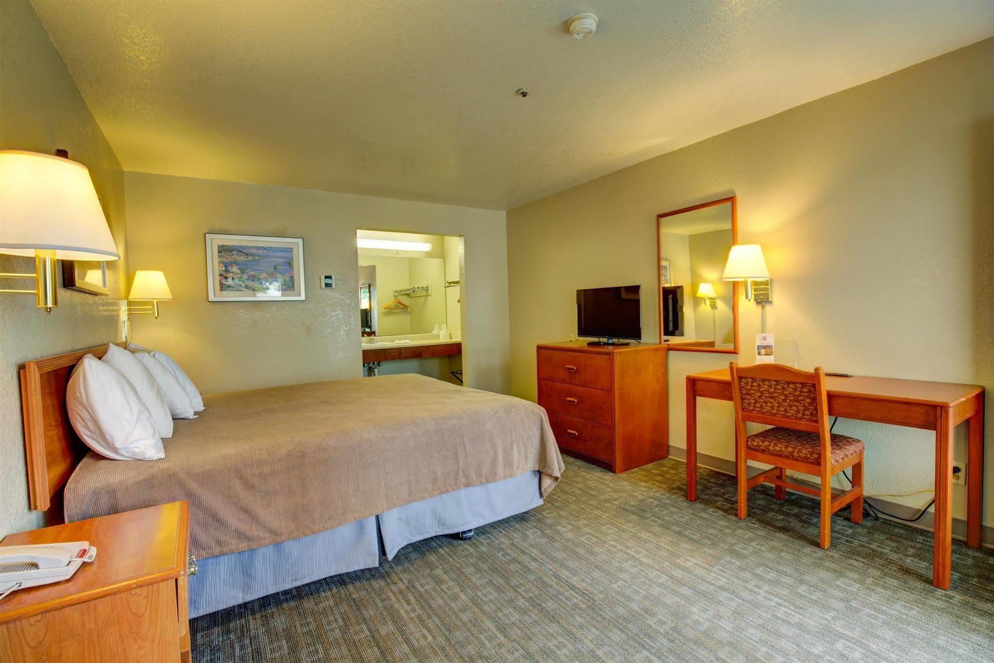 Good Nite Inn Salinas Bagian luar foto