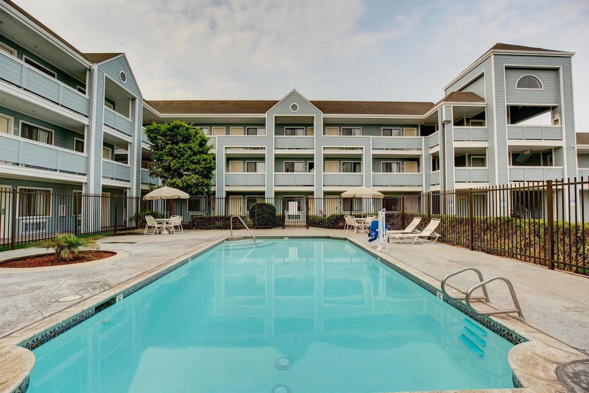 Good Nite Inn Salinas Bagian luar foto